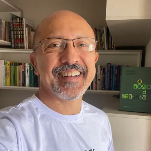 Marcos Papa